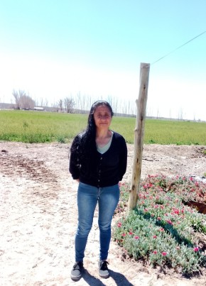 María, 51, República Argentina, Mendoza