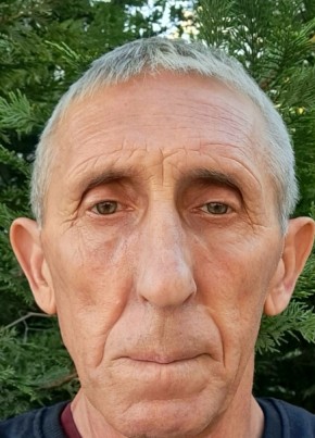 Борис, 62, Россия, Родниковое
