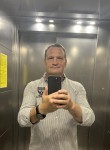 Konstantin, 54, Moscow