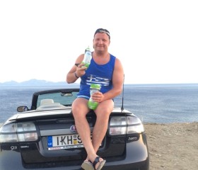Konstantin, 54, Moscow