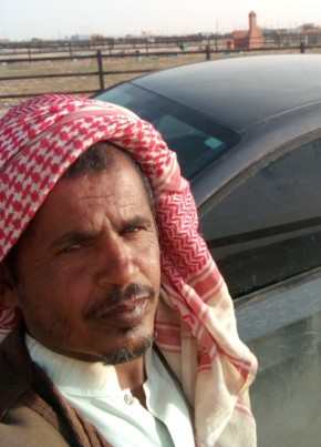 احمد, 19, المملكة العربية السعودية, الرياض