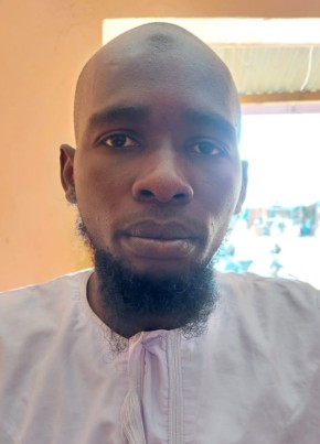 Ganirou Guebre, 34, Burkina Faso, Ouagadougou