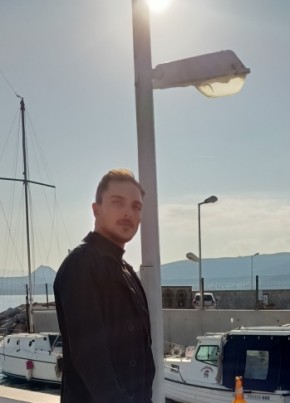 İrfan, 31, Türkiye Cumhuriyeti, Gümüşhacıköy
