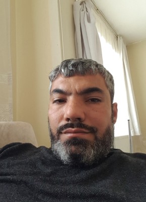 Erdal, 40, Türkiye Cumhuriyeti, Elâzığ