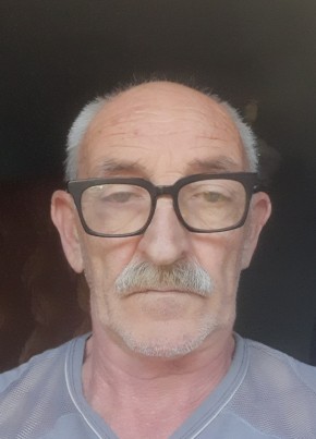 Сергей из Майкопа 63 года