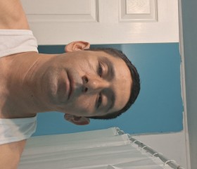 Salvador, 32, Washington D.C.