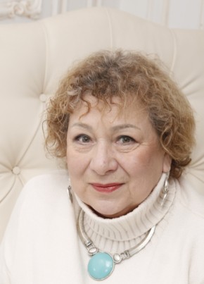 Валентина Олег из Межгорье 68 лет