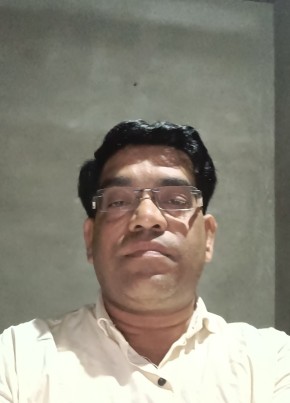 Surendra, 45, India, Seonī