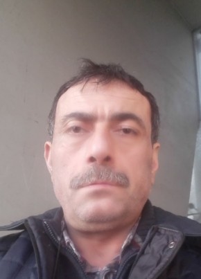 Bayram, 56, Türkiye Cumhuriyeti, İzmit