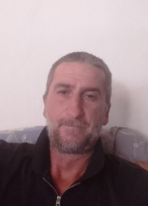 Марат из Беслана 44 года