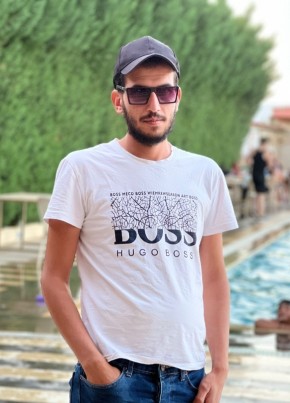 Ali из مدينة حمص 24 года
