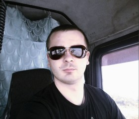 Михаил, 29 лет, Свободный
