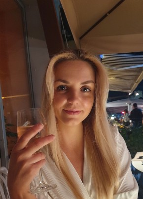 Марина из Воронежа 36 лет