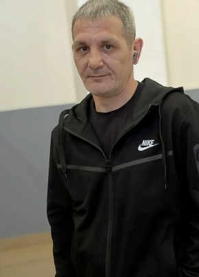 Сергей из Южно-Сахалинска 41 год