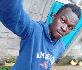 Felix, 23, Nairobi
