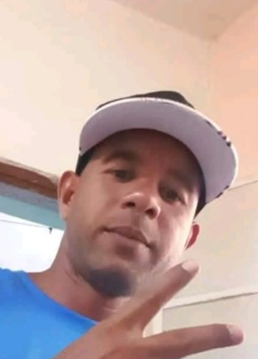 Jose Ramon, 34, Cuba, Havana