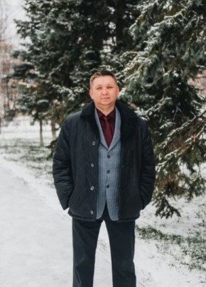 Петр из Володарска 51 год
