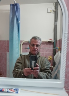 Игорь Матвеев, 60, Россия, Красноярск