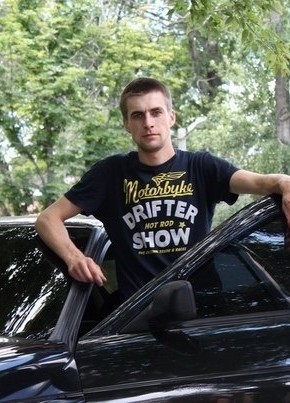 Кирилл, 35, Россия, Саратов