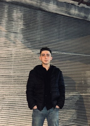 İbrahim, 19, Turkey, Adana