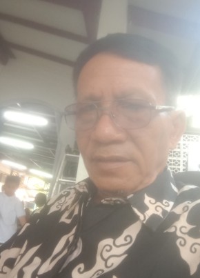 Tomi, 53, Indonesia, Djakarta