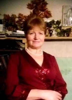 Наталия Кочмар, 60, Россия, Гатчина