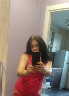 Дарья, 33, Россия, Гатчина