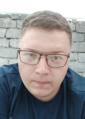 Иван, 26, Украина, Макеевка