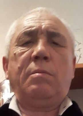 Иван из Санкт-Петербурга 67 лет