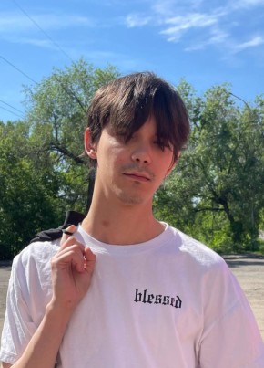 Дмитрий из Новокузнецка 23 года