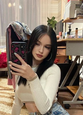 Arina, 19, Belarus, Vitebsk