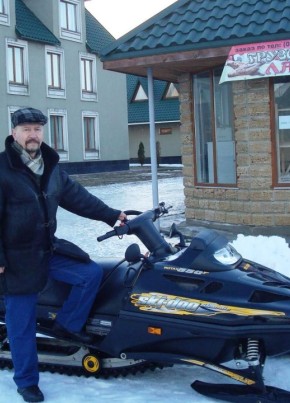 Volodymyr, 71, Україна, Черкаси