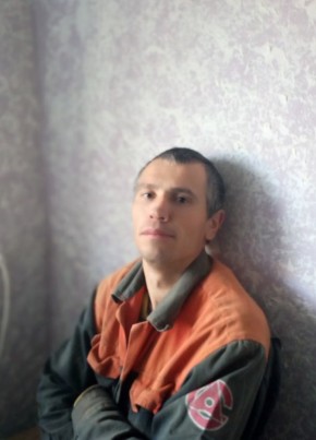 Иван, 38, Romania, Galați