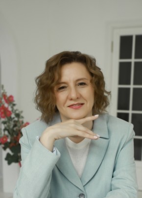 Елена из Нового Уренгоя 53 года