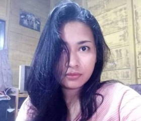 Putri, 28, Medan