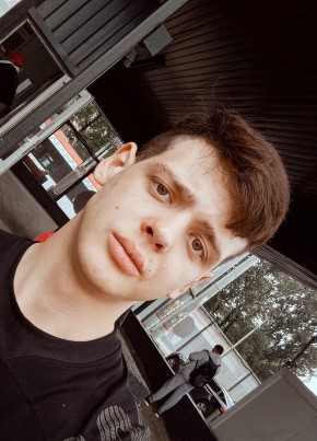Александр, 25, Россия, Голицыно