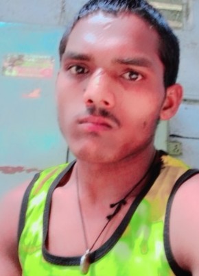 Laxman, 18, India, Pune