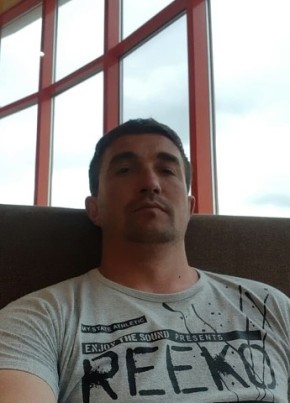 Руслан, 33, Россия, Урус-Мартан