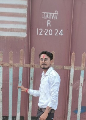 RK Raju, 24, India, Murshidābād