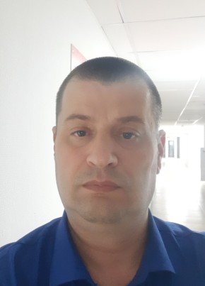 Олег из Курска 45 лет