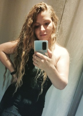 Valentina, 27, Repubblica Italiana, Varallo Sesia