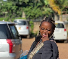 Emily, 22, Kampala