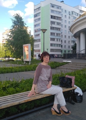 Лариса, 55, Россия, Пенза