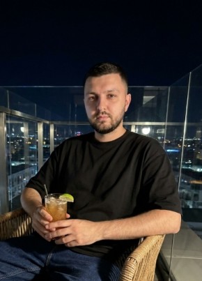 Александр из Донецка 32 года