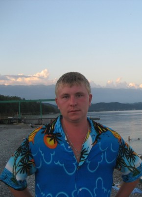 Виталий, 37, Россия, Саратов