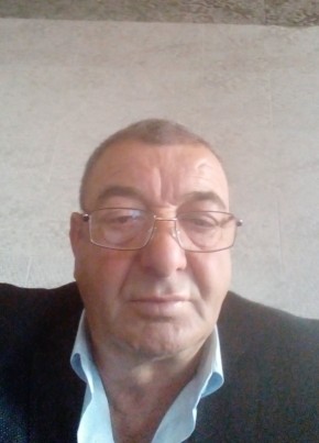 SAMSI NAMAZOV из Gəncə 68 лет