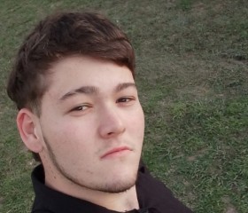 Thiago, 21, Pergamino