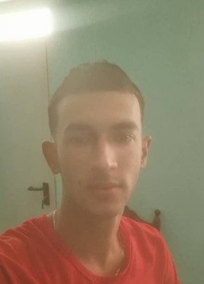 Andrés, 22, República de Cuba, La Habana