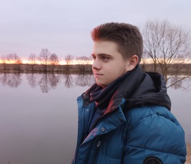 Matvey, 21, Kursk