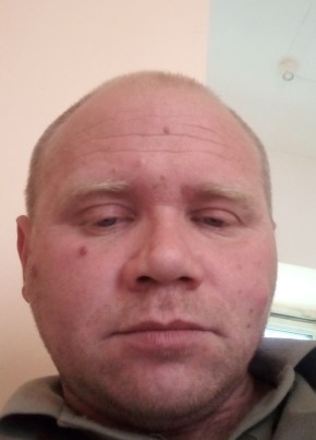 Evgeniy, 40, Russia, Kamensk-Uralskiy